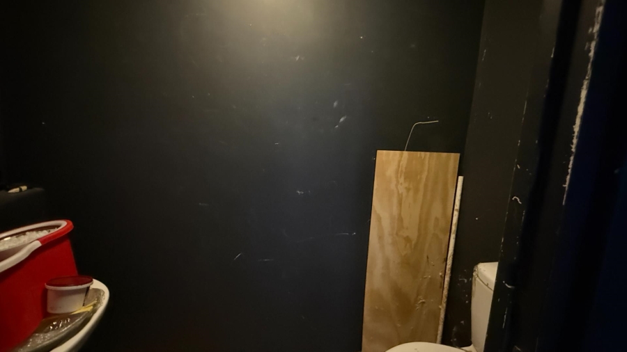 To Let commercial Property for Rent in Gardens Western Cape